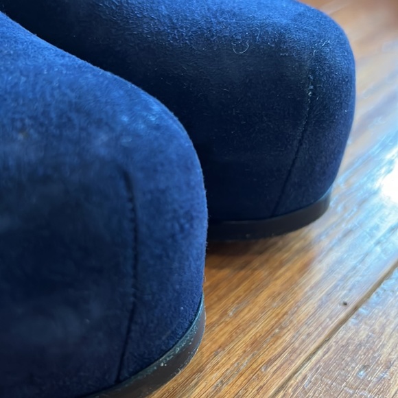 YSL! Classics! Timeless! Navy Blue Suede. Size 38.5 - Picture 3 of 12
